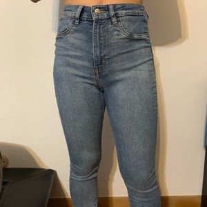 High rise stretchy jeans